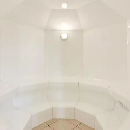 Eden Park Bld Du Midi 2 Piscines Sauna *